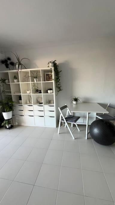 Apartamento Marina Del Sol 121 Фуeнхирола Екстериор снимка