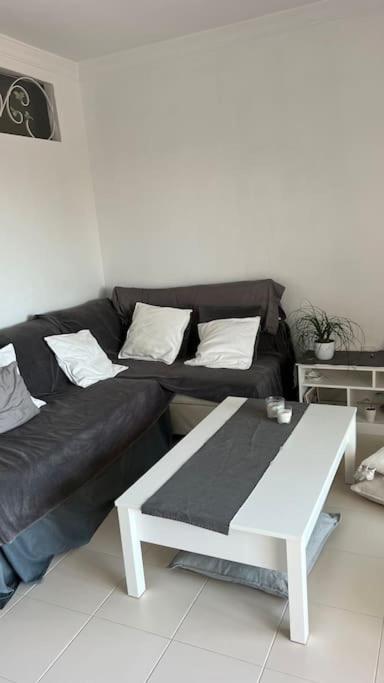 Apartamento Marina Del Sol 121 Фуeнхирола Екстериор снимка