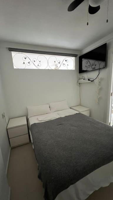 Apartamento Marina Del Sol 121 Фуeнхирола Екстериор снимка